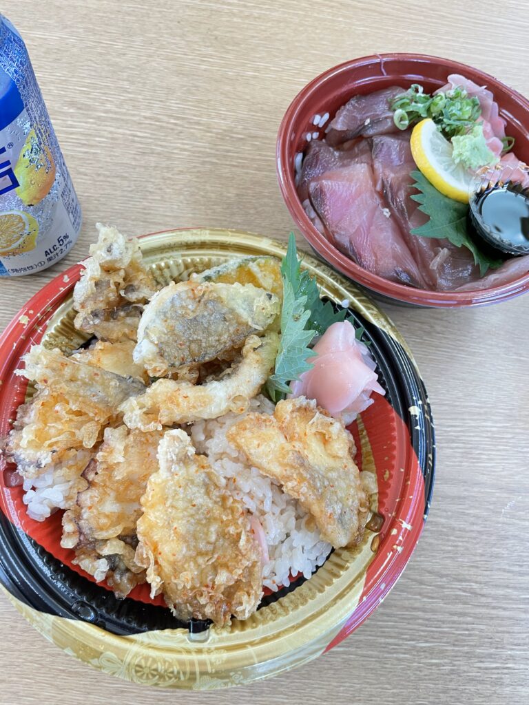 淡路島の海鮮弁当と缶チューハイ